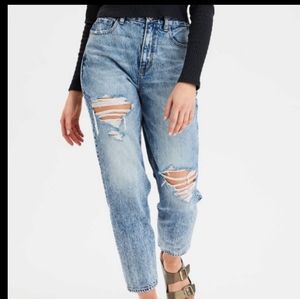 American Eagle | Curvy Mom Jeans